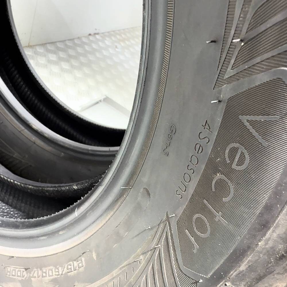 Gomme Usate 215 60 R17 100H Goodyear Vector 4Seasons Gen-3 4 Stagioni - immagine 11