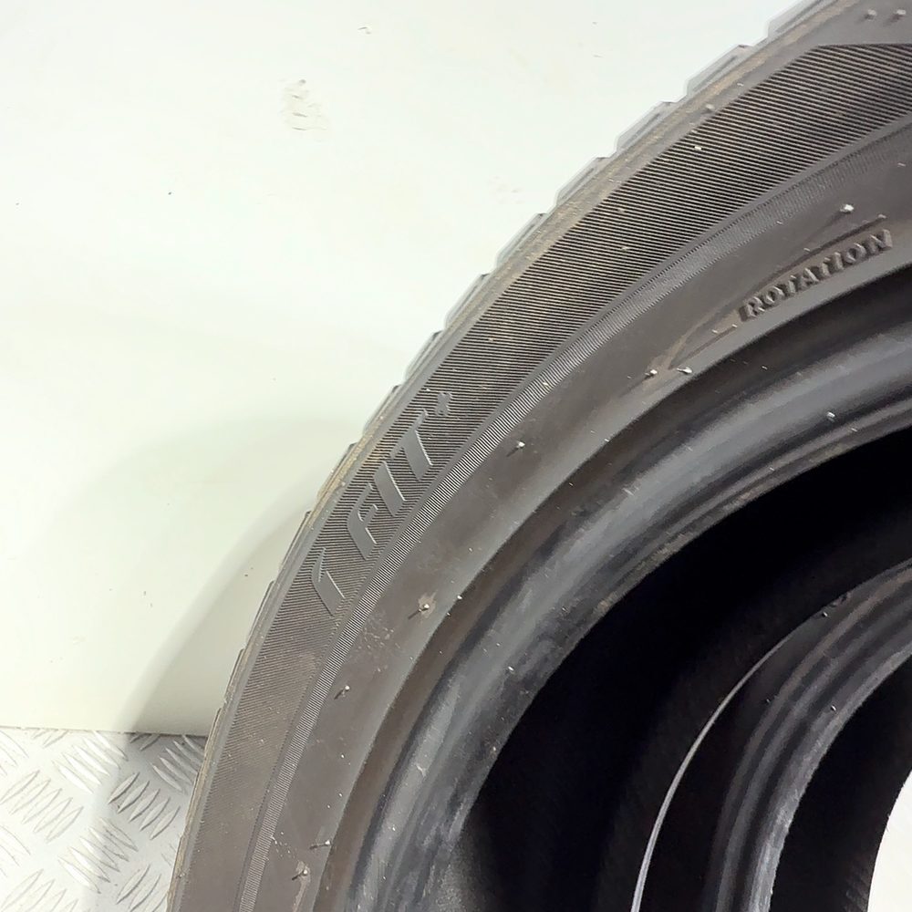 Gomme Usate 235 50 R18 101V XL Laufenn I Fit+ 77% Invernali - immagine 11