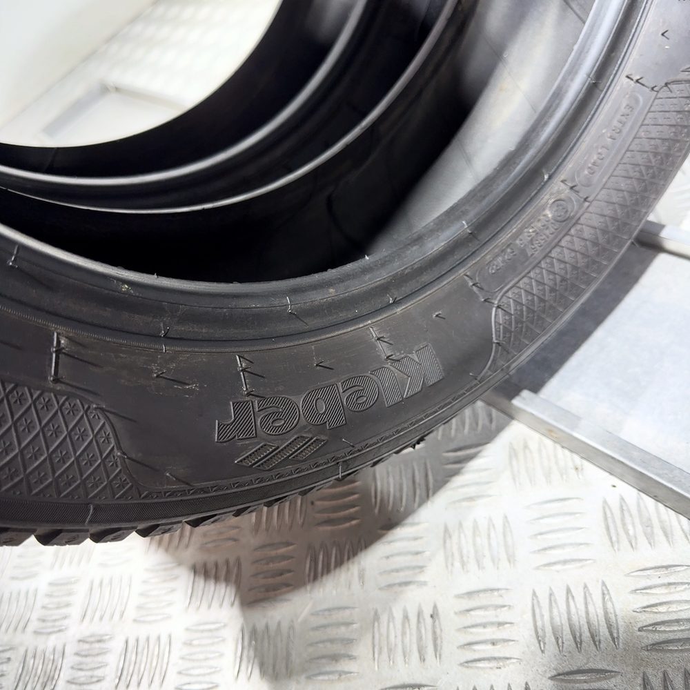 Gomme Usate 205 55 R16 94H XL Kleber Krisalp HP3 Invernali - immagine 11