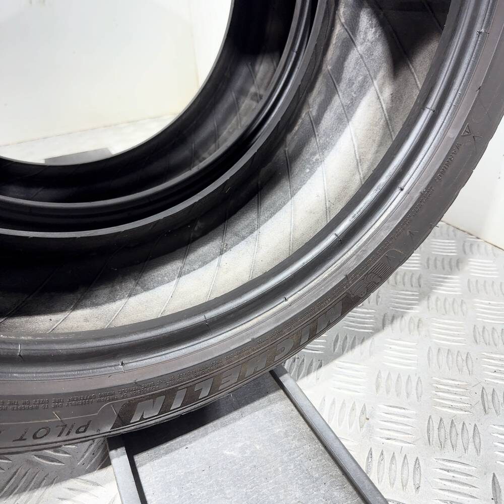 Gomme Usate 225 40 R18 92V XL Michelin Pilot Alpin 5 Invernali - immagine 11