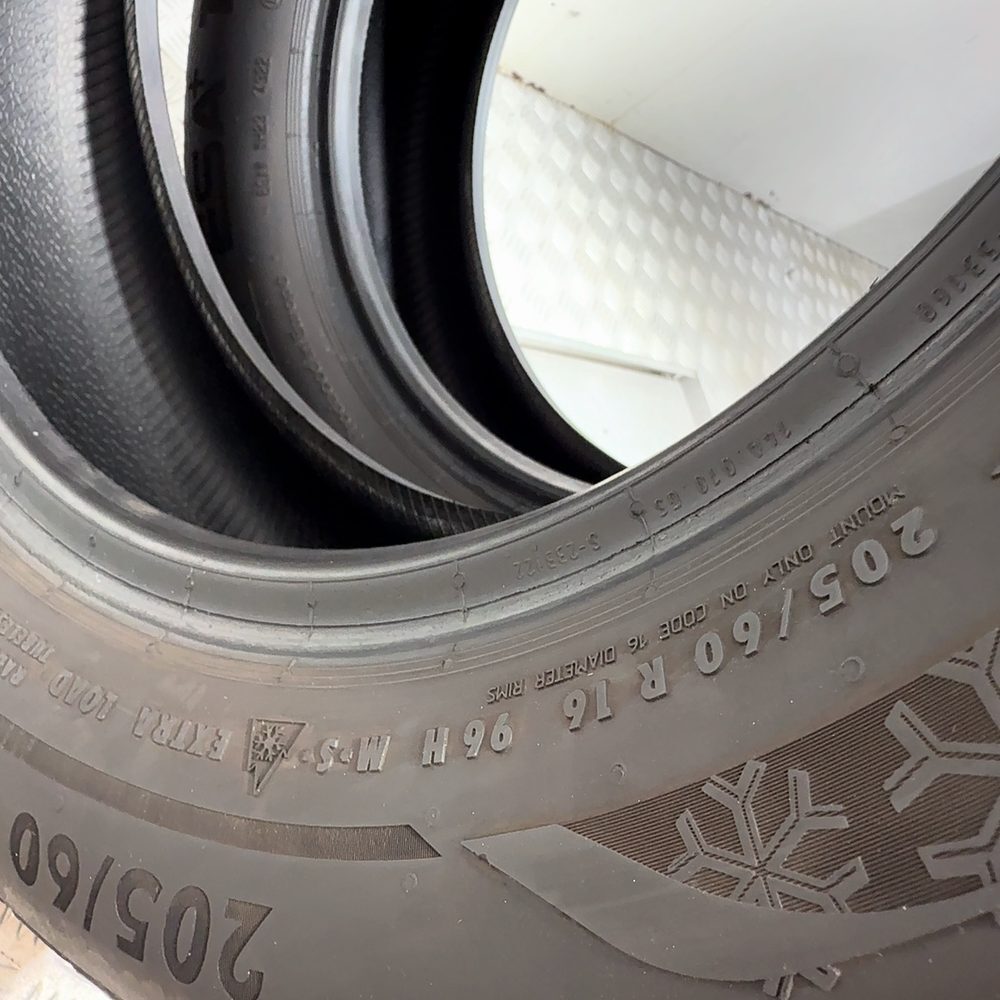 Gomme Usate 205 60 R16 96H XL Esa+ Tecar Supergrip Pro 90% Invernali - immagine 11