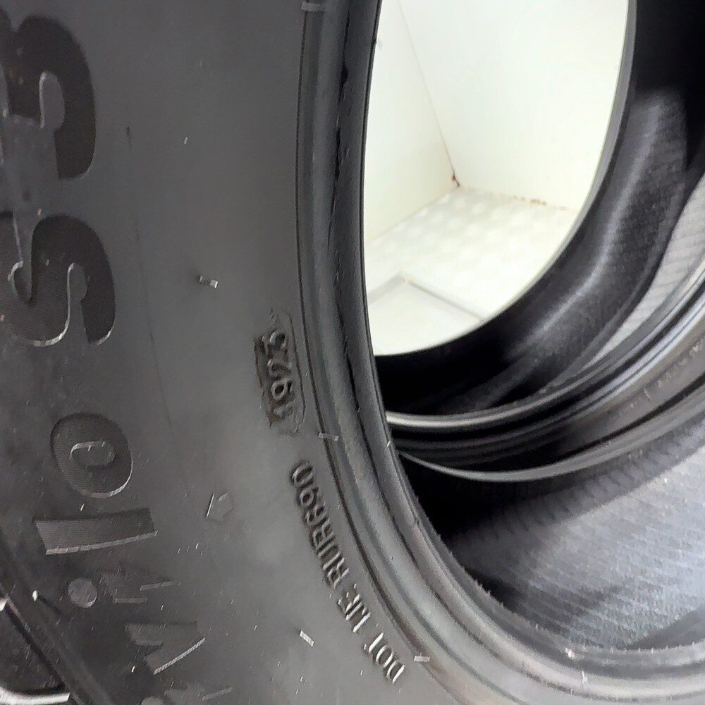 Gomme Usate 255 50 R20 109V XL Tracmax X-Privilo S330 Invernali - immagine 12