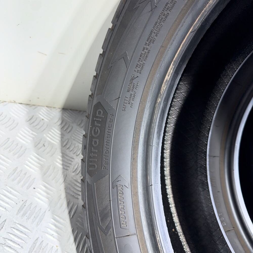 Gomme Usate 235 55 R19 105T XL Goodyear Ultragrip Performance+ 89% Invernali - immagine 12