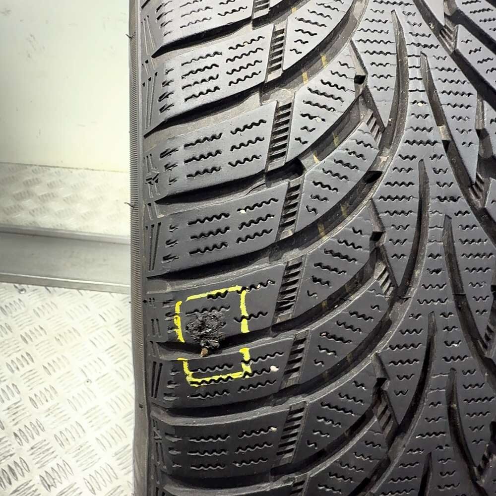 Gomme Usate 215 55 R18 99H XL Nankang Winter Activa SV-3 96% Invernali - immagine 12