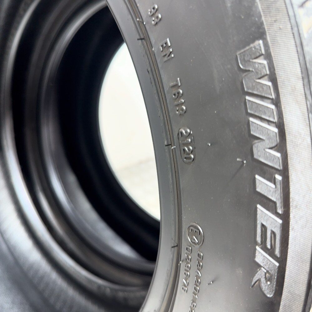 Gomme Usate 225 55 R17 97H Pirelli Winter Sottozero 3 Invernali - immagine 14