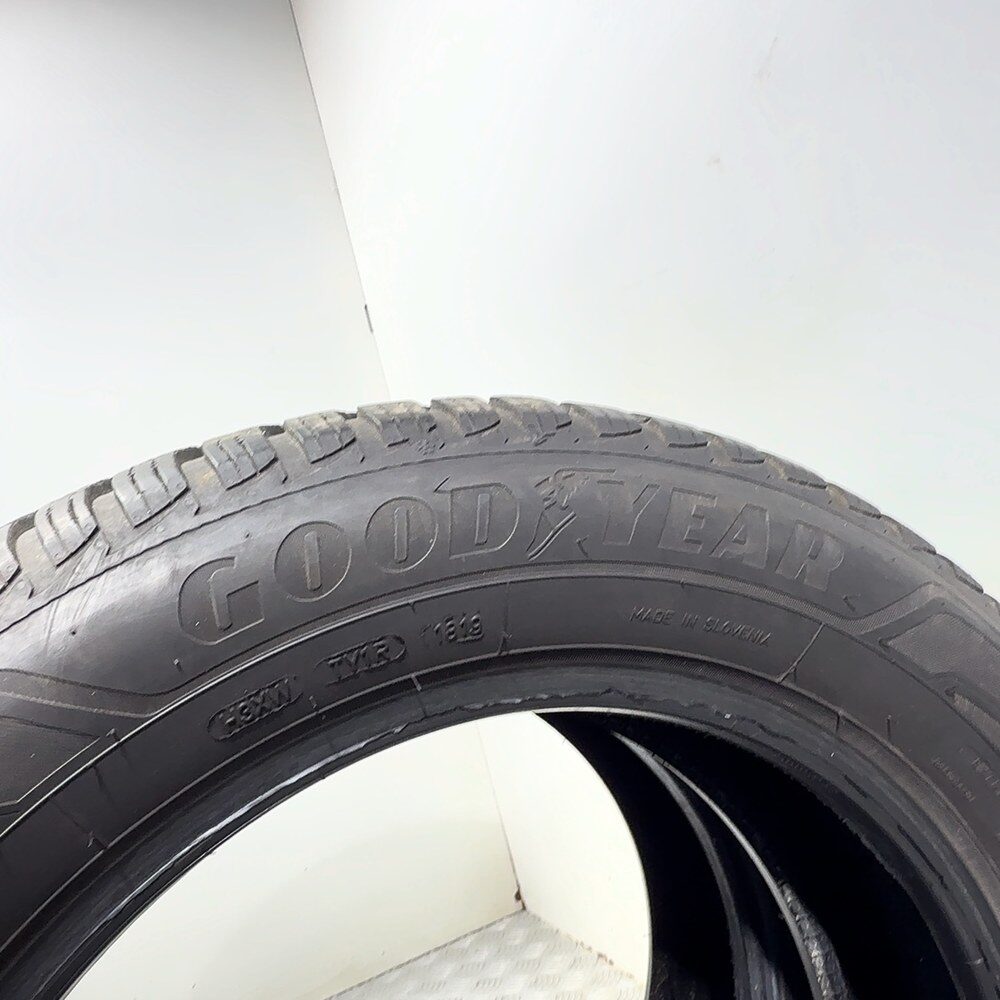 Gomme Usate 205 60 R16 96H XL GoodYear Ultragrip 9+ 83% Invernali - immagine 15