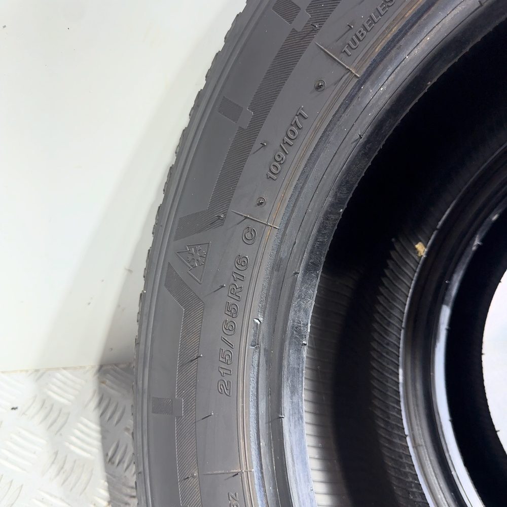 Gomme Usate 215 65 R16C 109/107T Bridgestone Blizzak W810 81% Invernali - immagine 17