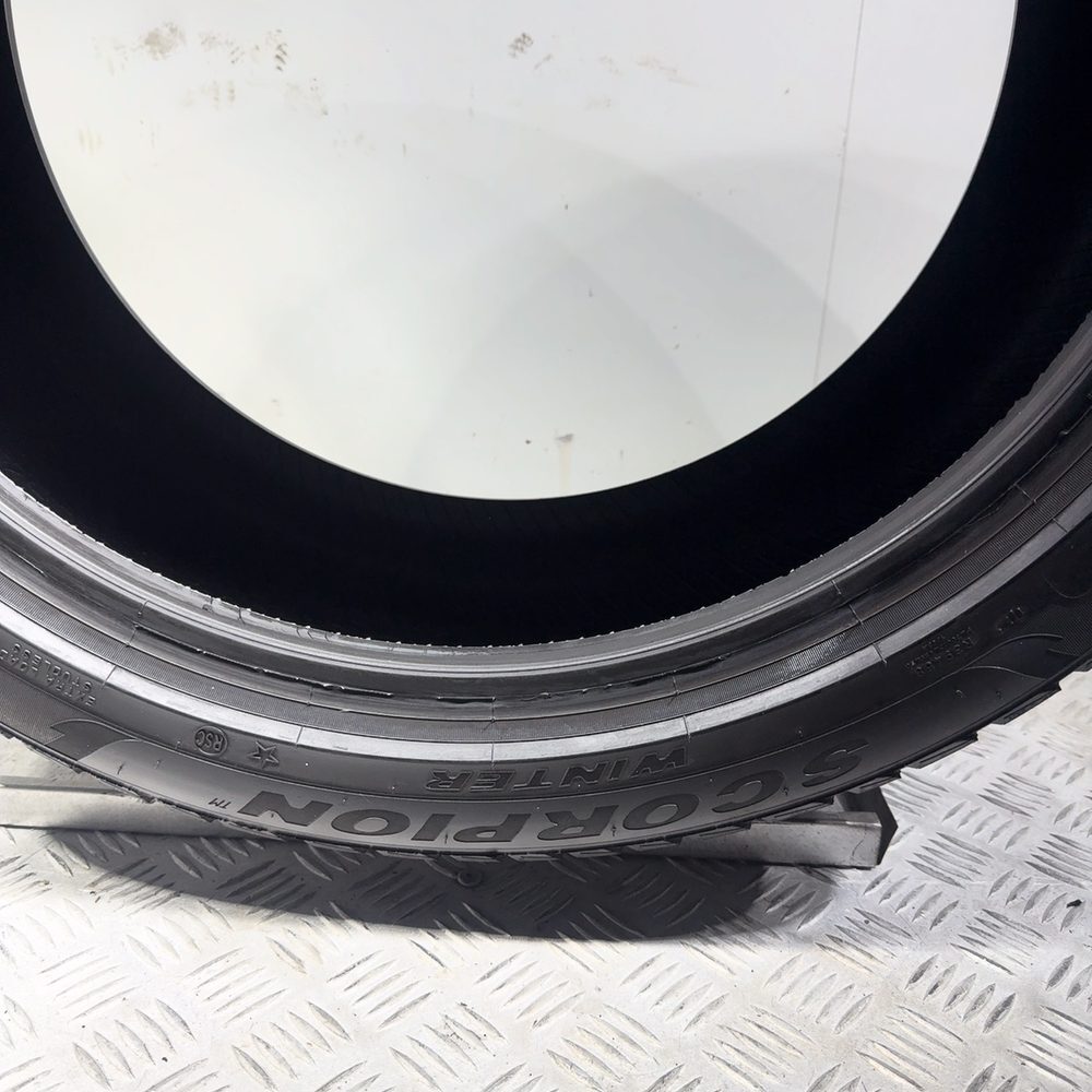 Gomme Usate 275 40 R21 107V XL Pirelli Scorpion Winter RunFlat Invernali - immagine 11