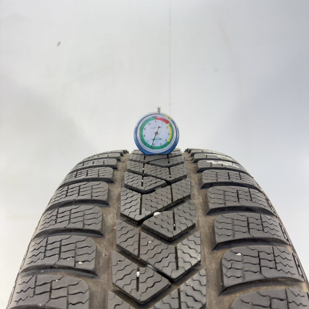 Gomma Usata 225 50 R17 98H Pirelli Sottozero 3 89% Invernale - immagine 2