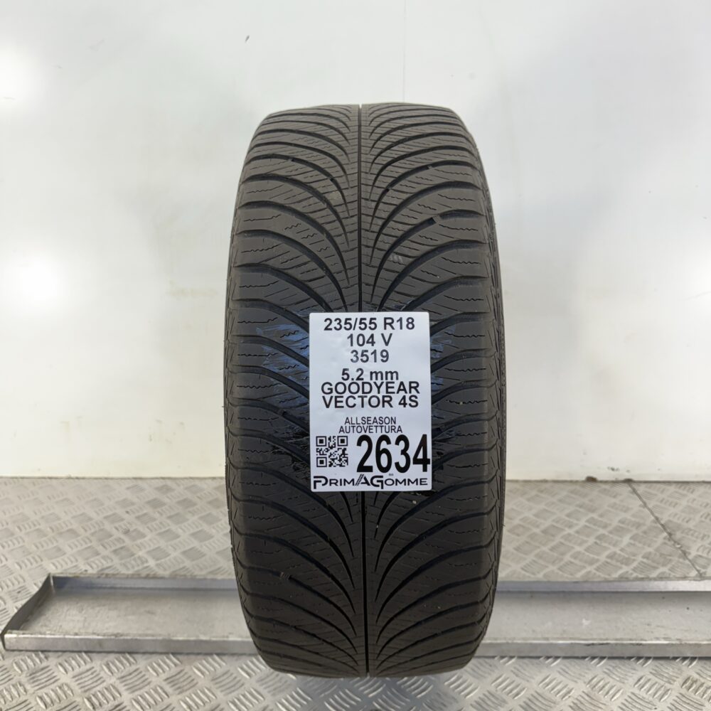 Gomma Usata 235 55 R18 104V Goodyear Vector 4S 74% 4 Stagioni