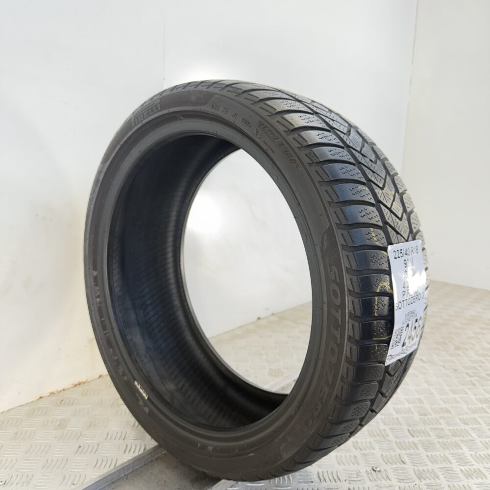 Gomma Usata 225 40 R18 92V Pirelli Sottozero 3 Invernale - immagine 5