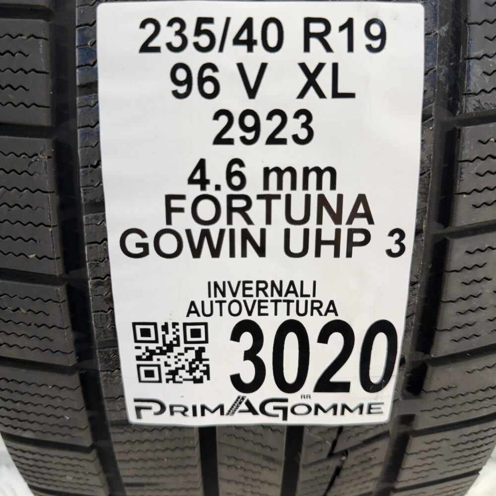 Gomma Usata 235 40 R19 96V XL Fortuna Gowin Uhp 3 Invernale - immagine 3