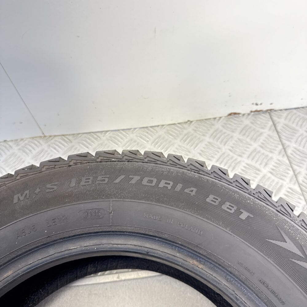 Gomma Usata 185 70 R14 88T Esa Tecar Super Grip 7+ Invernale - immagine 7