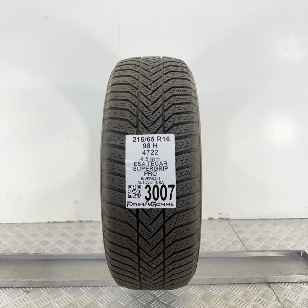 Gomma Usata 215 65 R16 98H Esa Tecar Supergrip Pro Invernale