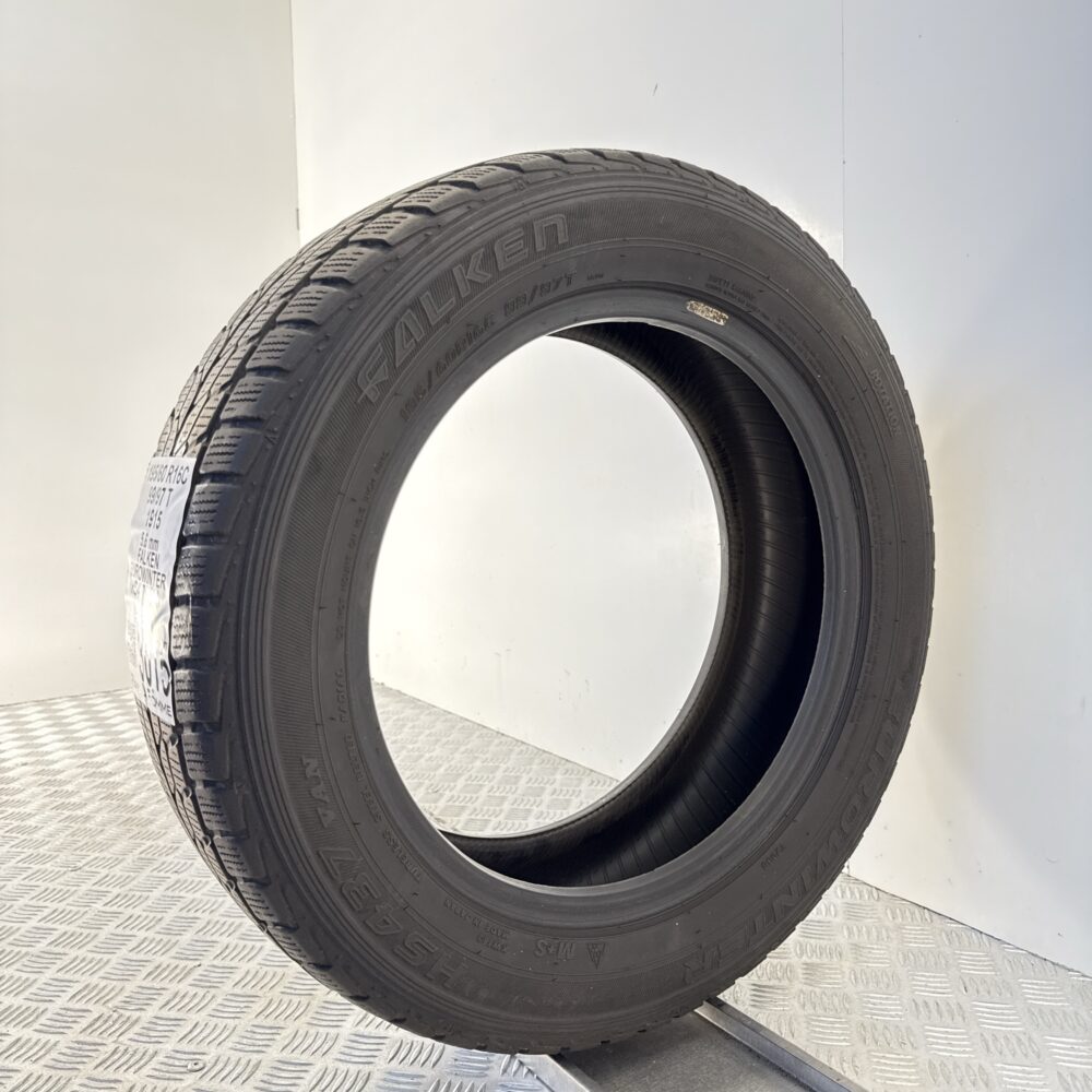 Gomma Usata 195 60 R16C 99/97T Falken Eurowinter HS437 Van 80% Invernale - immagine 4