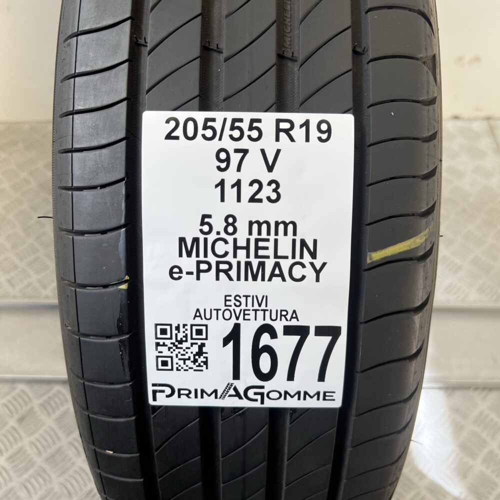 Gomma Usata 205 55 R19 97V Michelin e-PRIMACY 83% Estivo - immagine 3