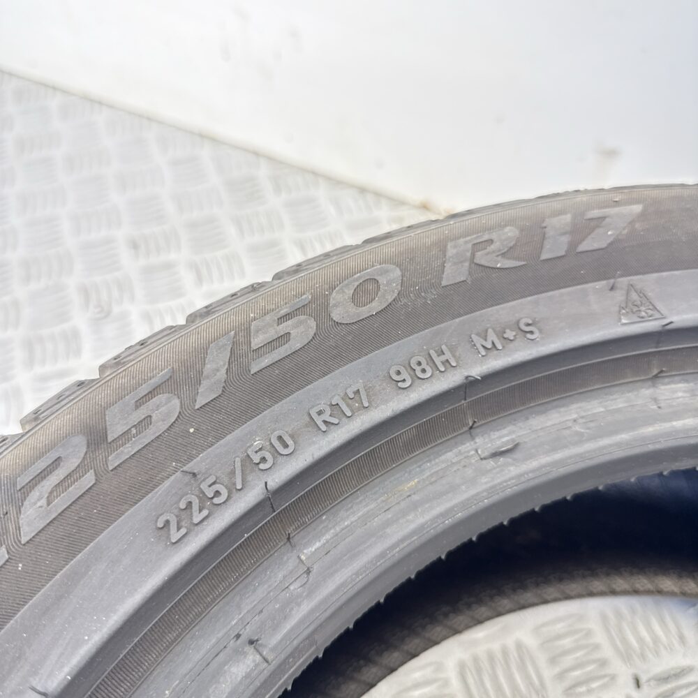 Gomma Usata 225 50 R17 98H Pirelli Sottozero 3 89% Invernale - immagine 8