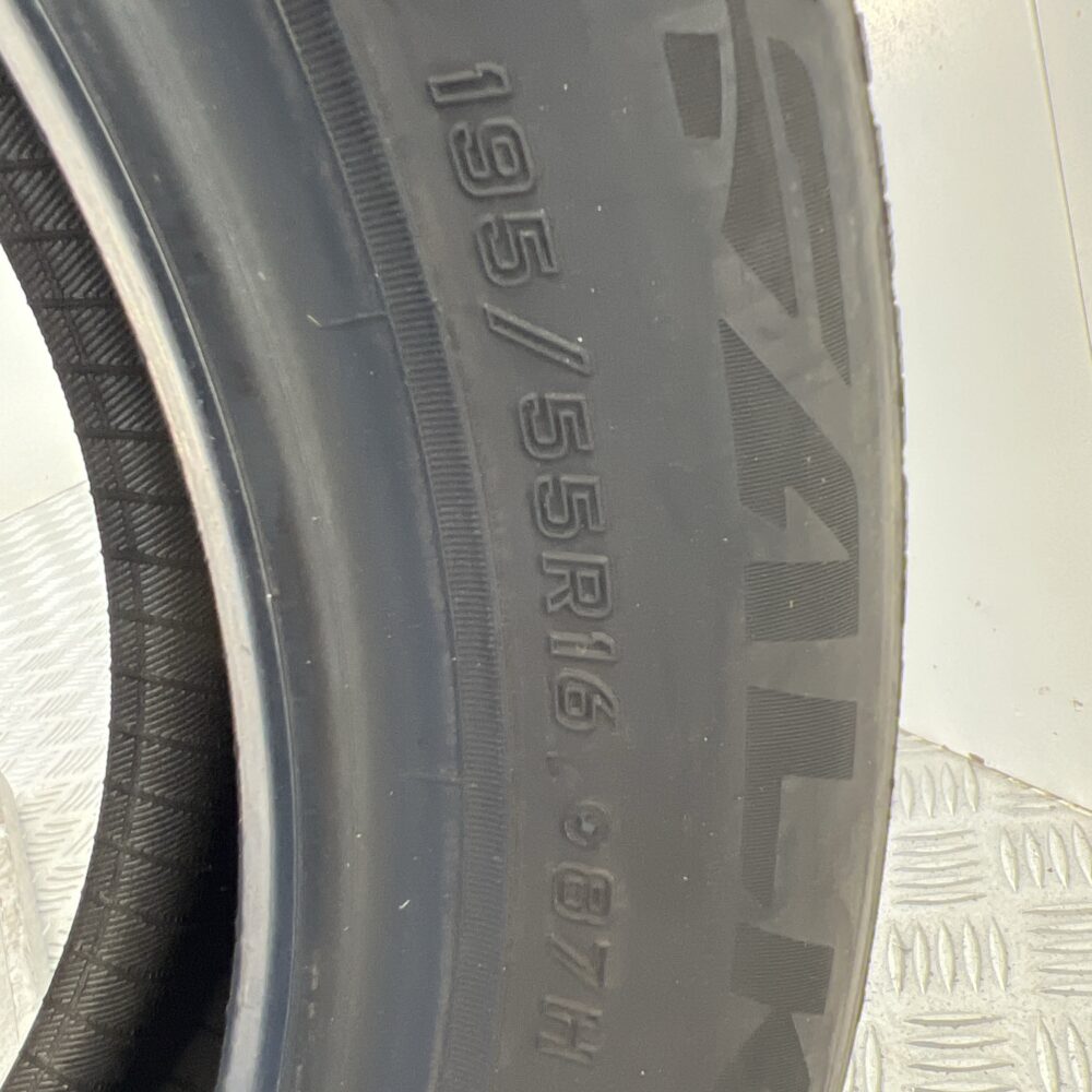 Gomma Usata 195 55 R16 87H Falken Eurowinter HS02 98% Invernale - immagine 6