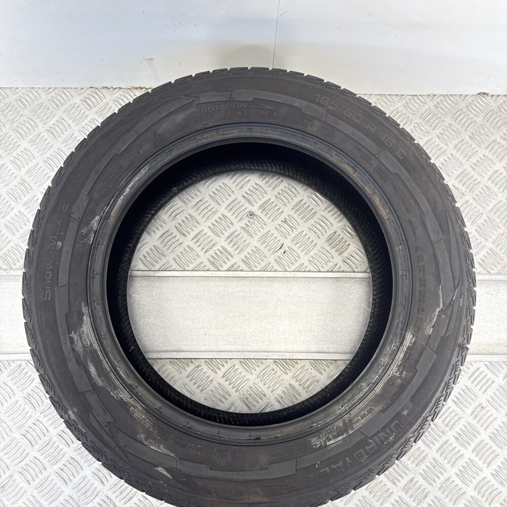 Gomma Usata 195 60 R16C 99/97T Uniroyal Snow Max 2 74% Invernale - immagine 6