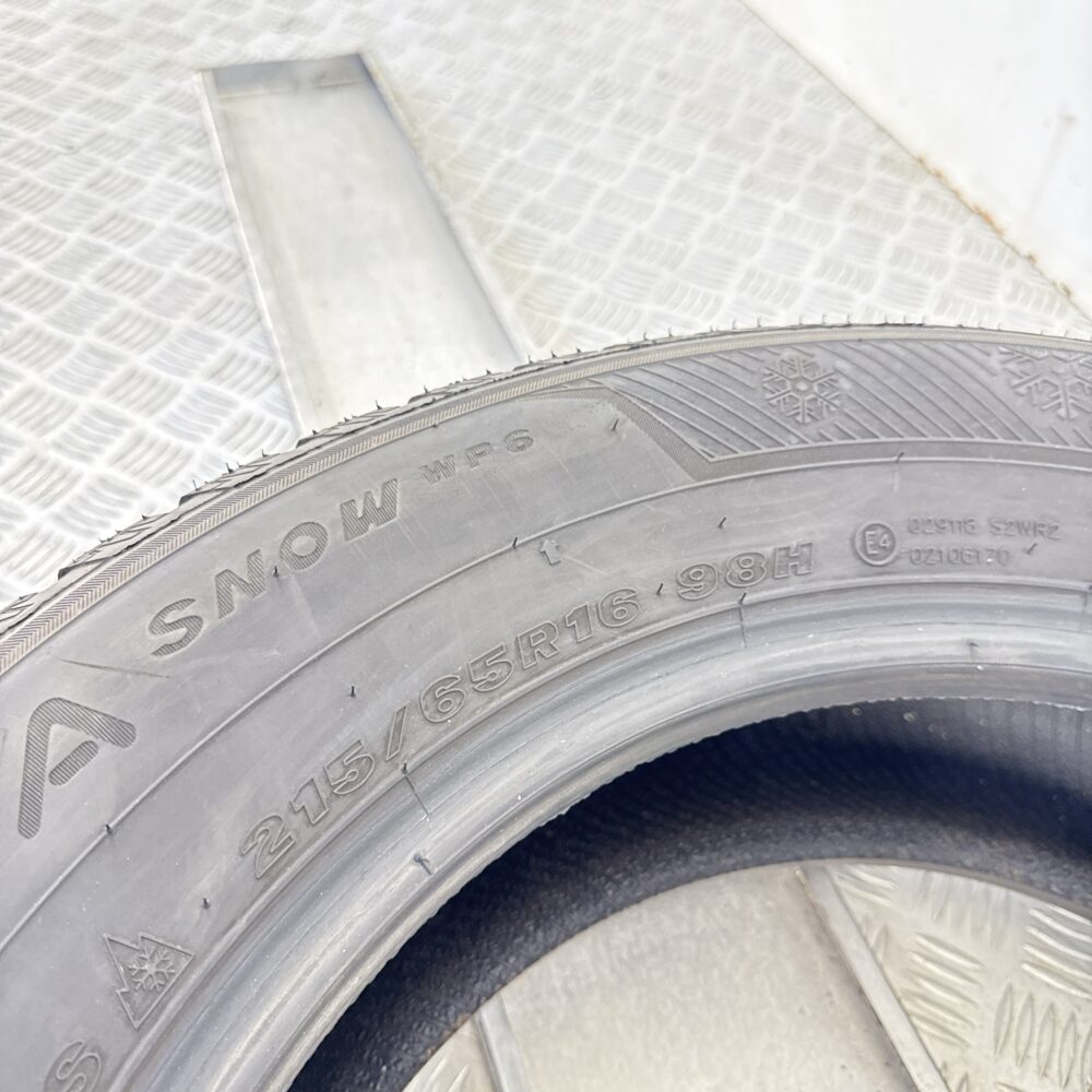 Gomma Usata 215 65 R16 98H Maxxis Premitra Snow WP6 89% Invernale - immagine 7