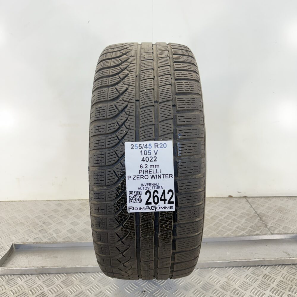 Gomma Usata 255 45 R20 105V Pirelli P Zero Winter 89% Invernale