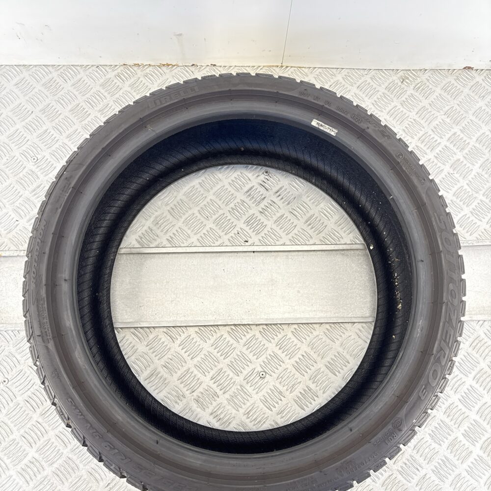 Gomma Usata 235 35 R19 91V Pirelli Sottozero 3 77% Invernale - immagine 5