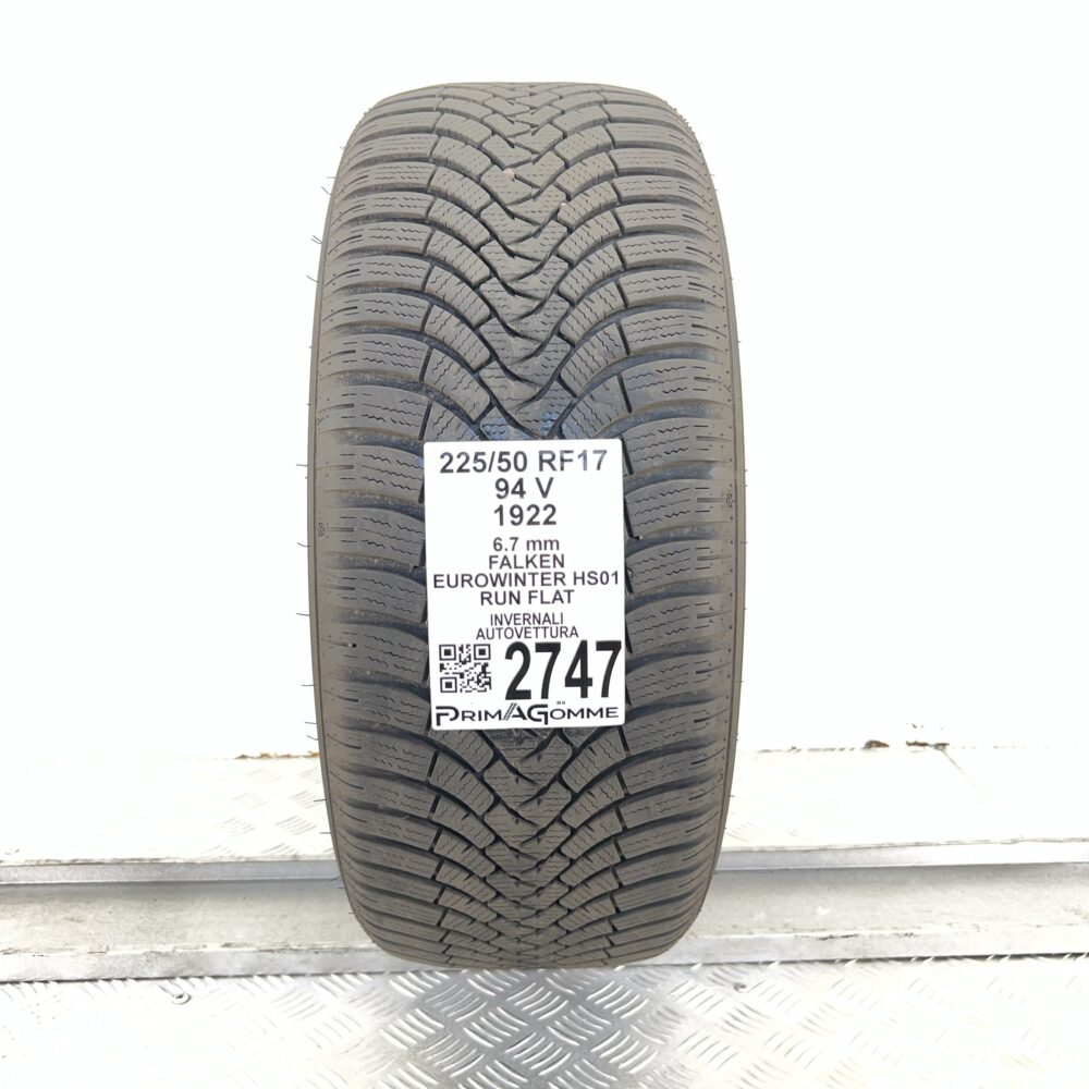 Gomma Usata 225 50 R17 94V Falken Eurowinter HS01 RunFlat 96% Invernale