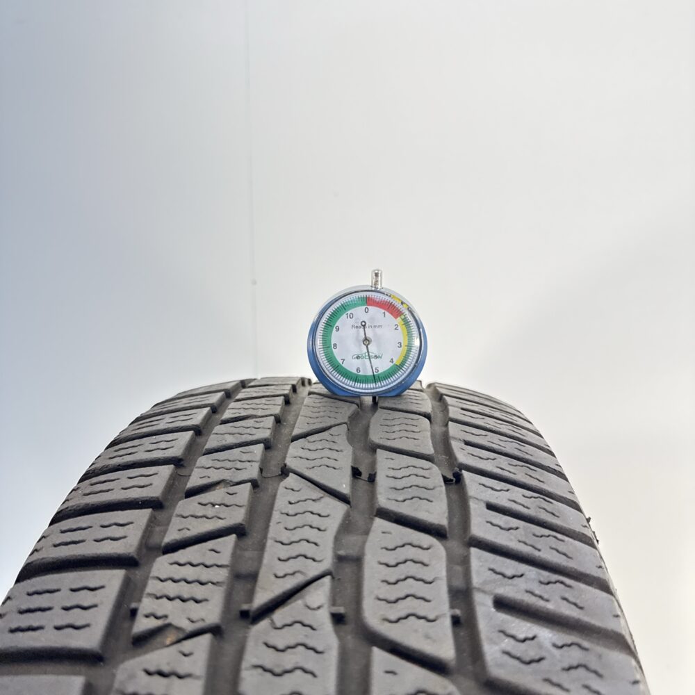 Gomma Usata 205 60 R16 96H XL Continental ContiWinterContact TS830P Invernale - immagine 2