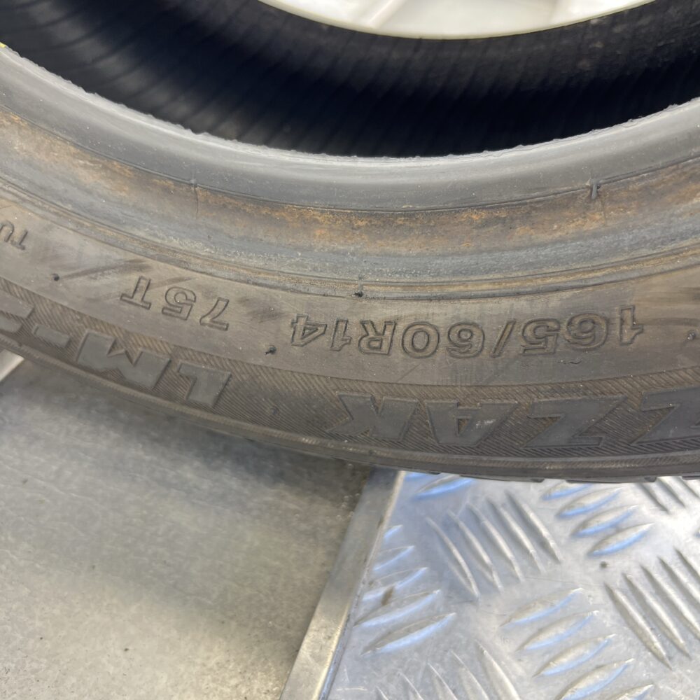 Gomma Usata 165 60 R14 75T Bridgestone Blizzak LM-20 Invernale - immagine 7