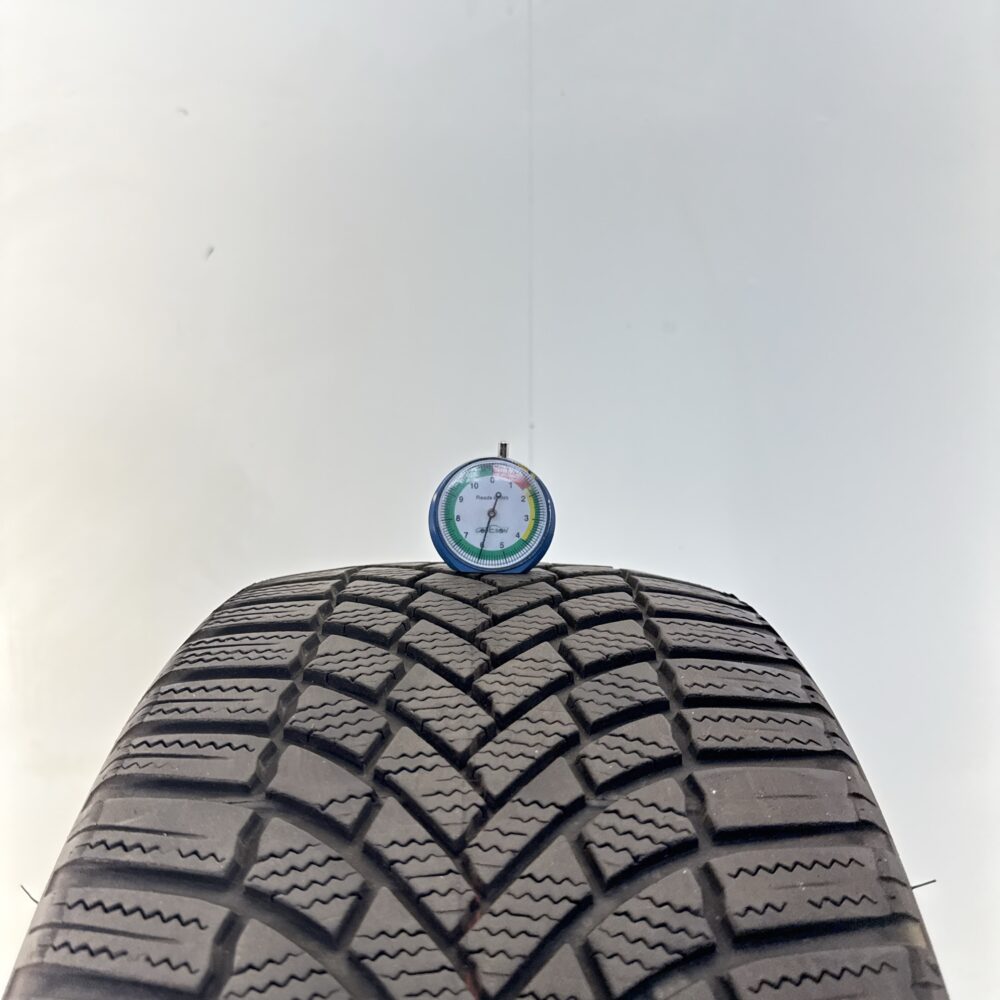 Gomma Usata 235 40 R18 95V Bridgestone Blizzak LM005 86% Invernale - immagine 2