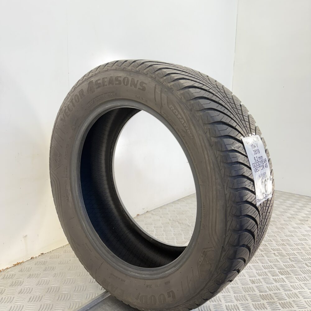 Gomma Usata 235 55 R18 104V Goodyear Vector 4S 74% 4 Stagioni - immagine 5