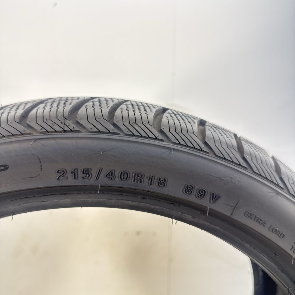 Gomma Usata 215 40 R18 89V XL Minerva Frostrack Uhp 98% Invernale - immagine 7