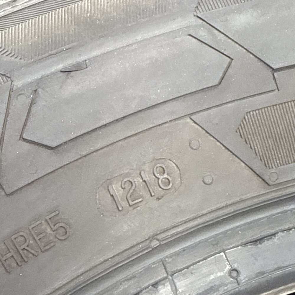 Gomma Usata 215 65 R16C 109/107R Continental VanContact Winter Invernale - immagine 8
