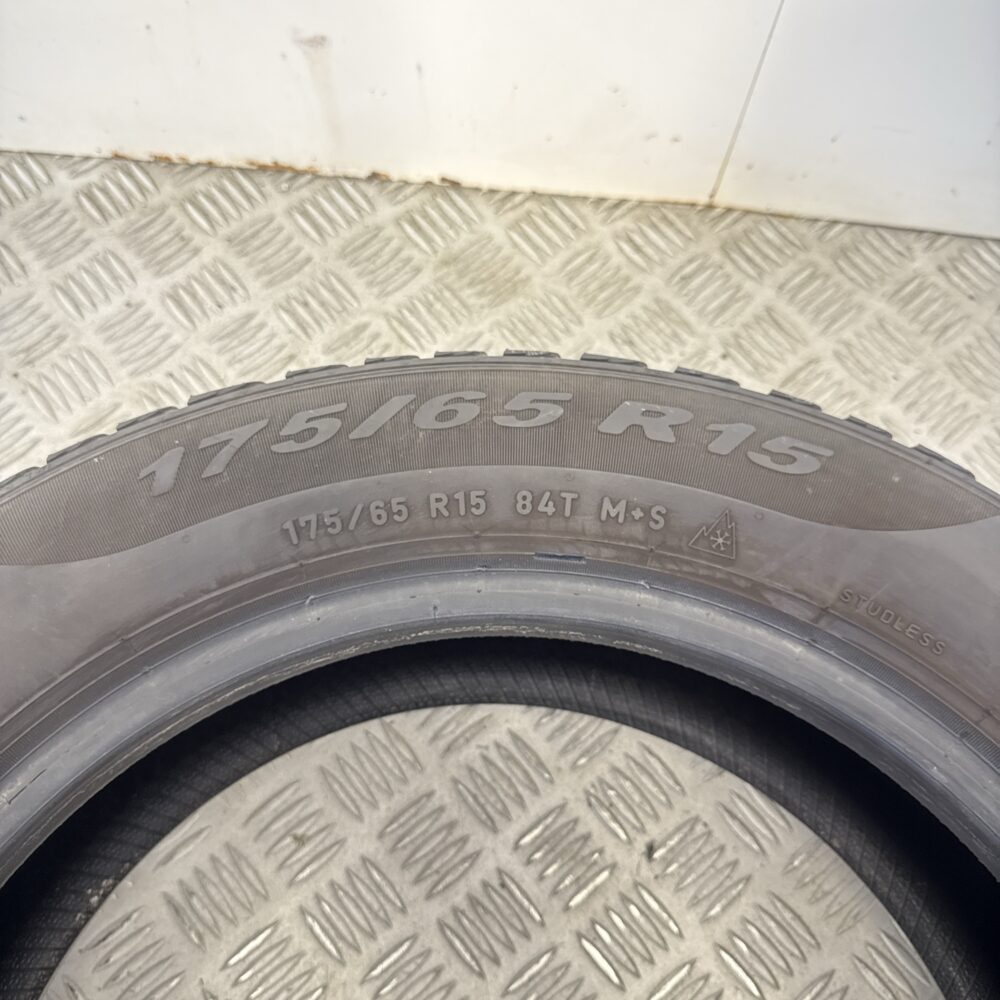 Gomma Usata 175 65 R15 84T Pirelli Winter Cinturato 94% Invernale - immagine 7
