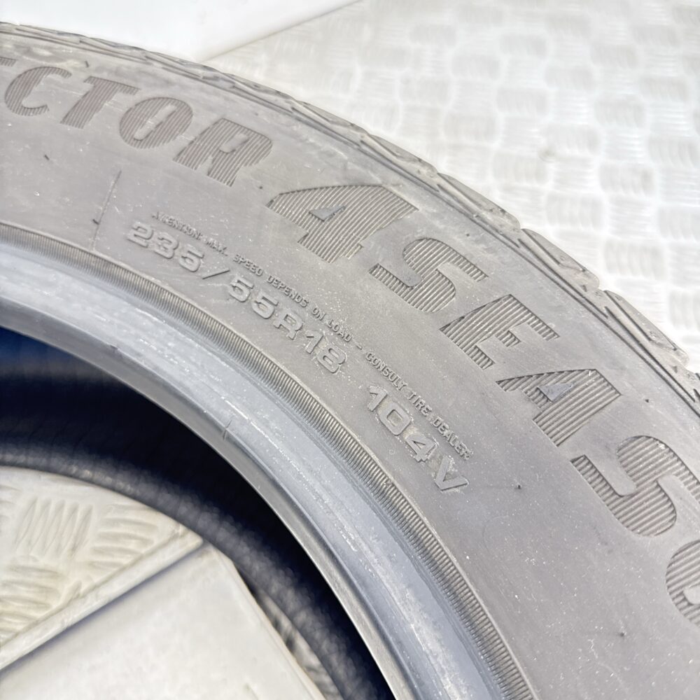 Gomma Usata 235 55 R18 104V Goodyear Vector 4S 74% 4 Stagioni - immagine 7