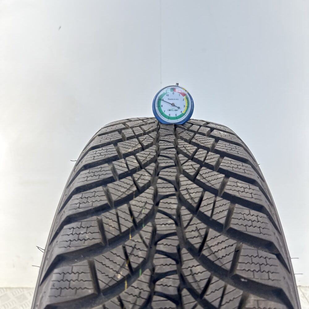 Gomma Usata 215 55 R17 98V Marshal MW51 98% Invernale - immagine 2