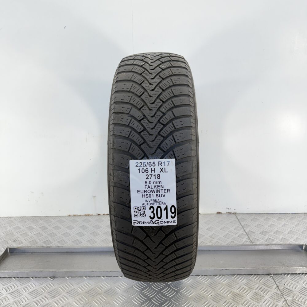 Gomma Usata 225 65 R17 106H XL Falken Eurowinter HS01 SUV 71% Invernale