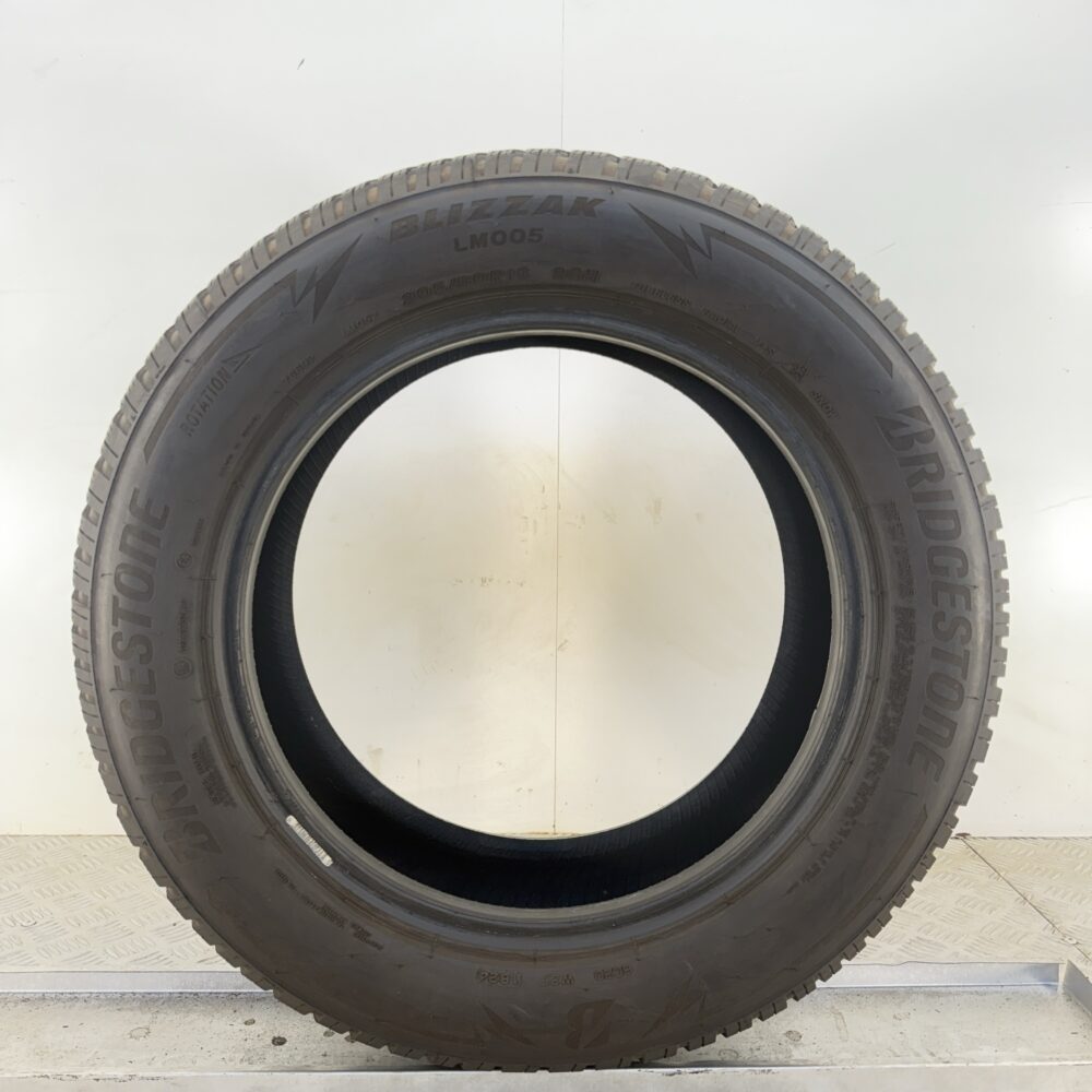 Gomma Usata 205 60 R16 96H Bridgestone Blizzak LM005 89% Invernale - immagine 6
