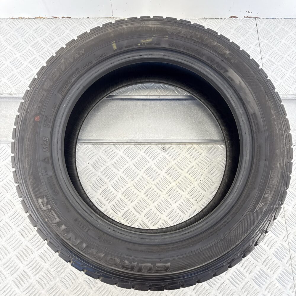 Gomma Usata 195 60 R16C 99/97T Falken Eurowinter HS437 Van 80% Invernale - immagine 5