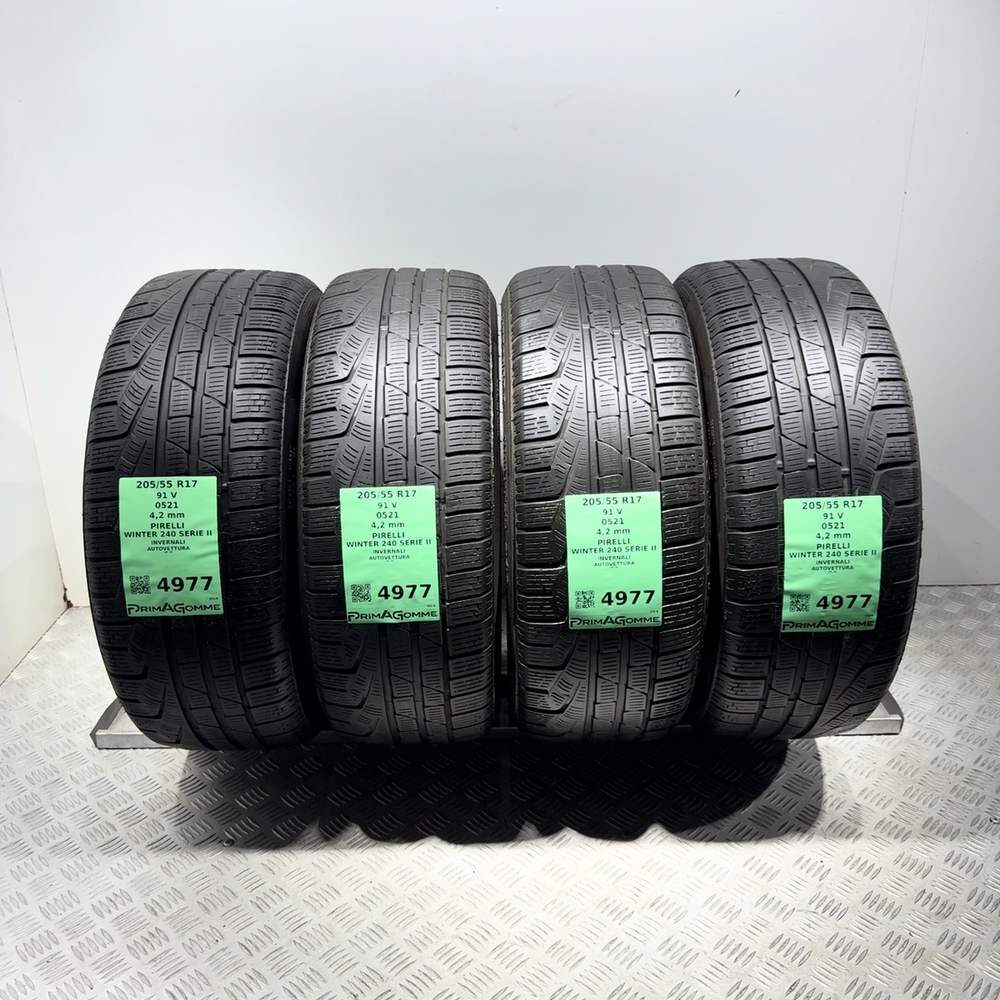 Gomme Usate 205 55 R17 91V Pirelli Winter 240 Serie II Invernali