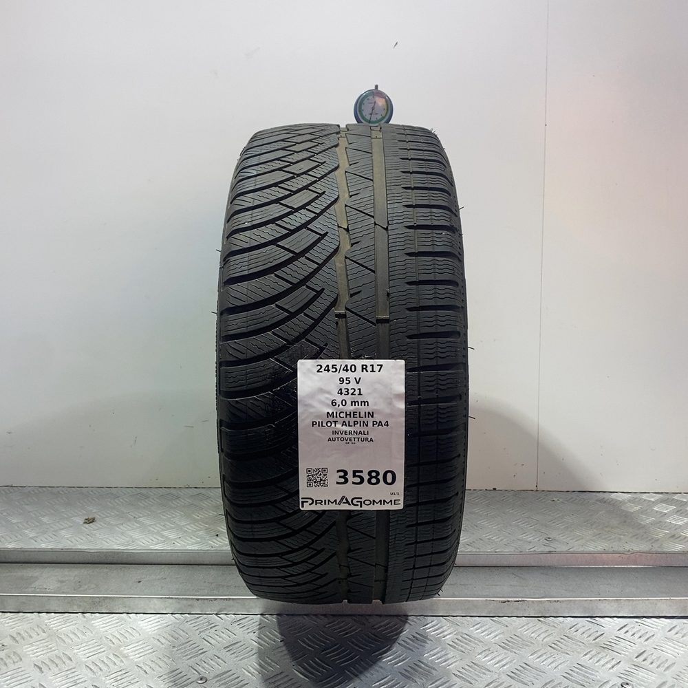 Gomma Usata 245 40 R17 95V XL Michelin Pilot Alpin PA4 86% Invernale