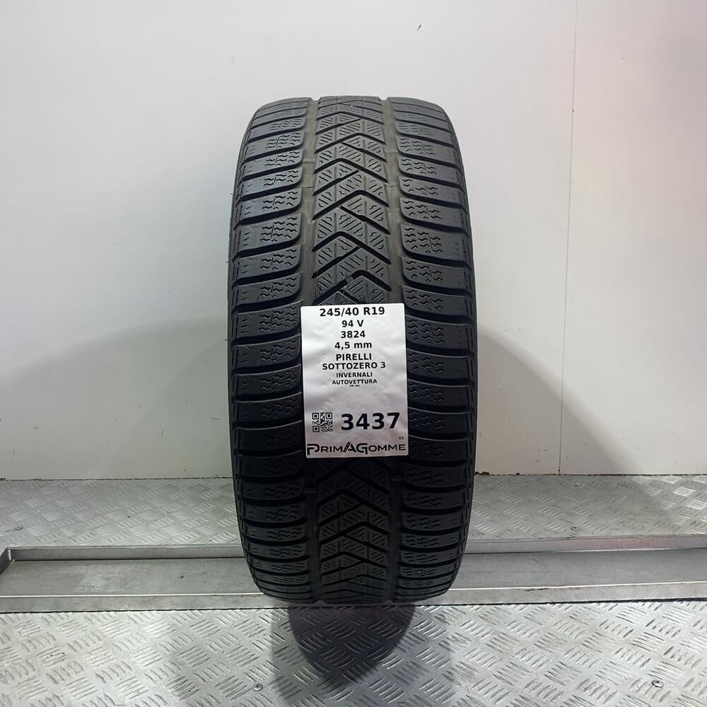 Gomma Usata 245 40 R19 94V Pirelli Sottozero 3 Invernale