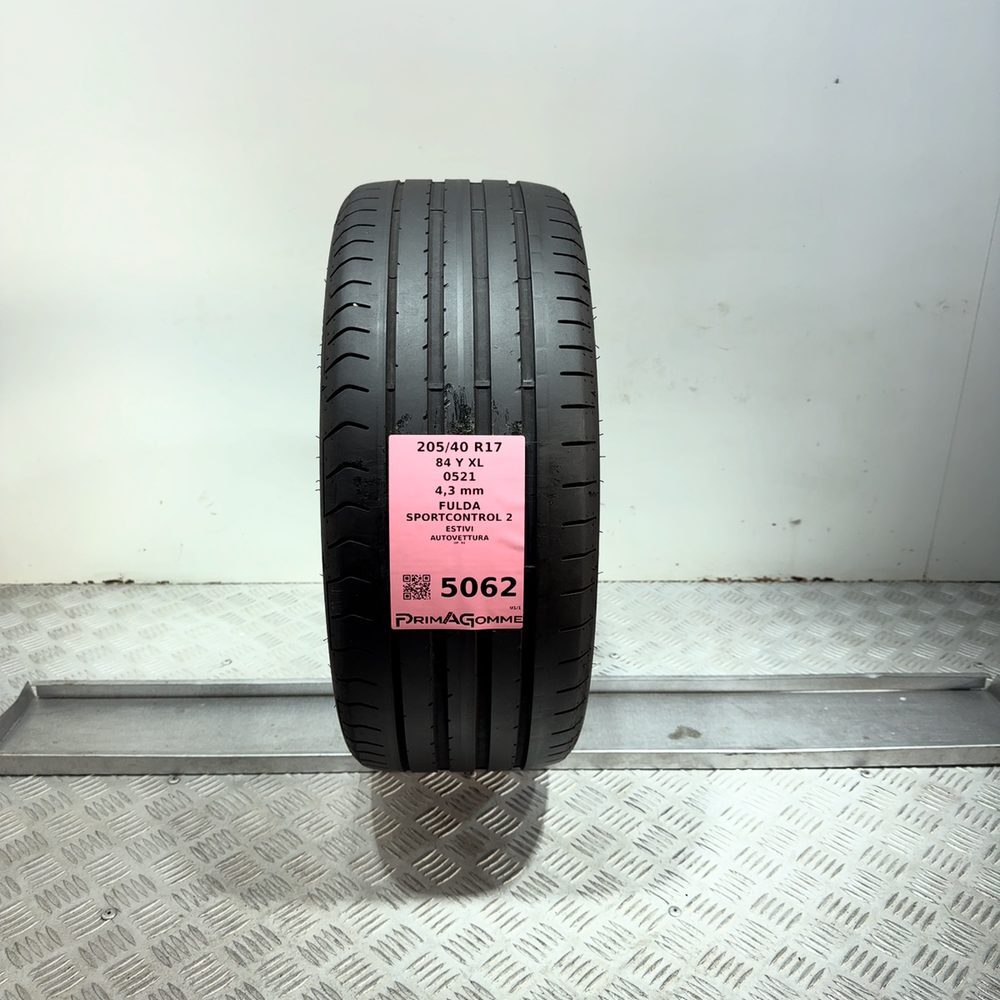 Gomma Usata 205 40 R17 84Y XL Fulda Sportcontrol 2 Estivo
