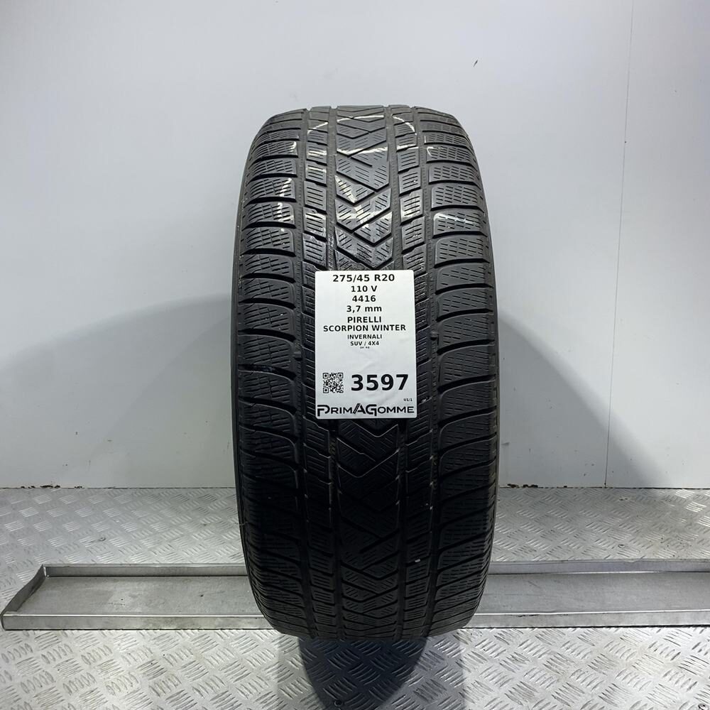 Gomma Usata 275 45 R20 110V XL Pirelli Scorpion Winter Invernale