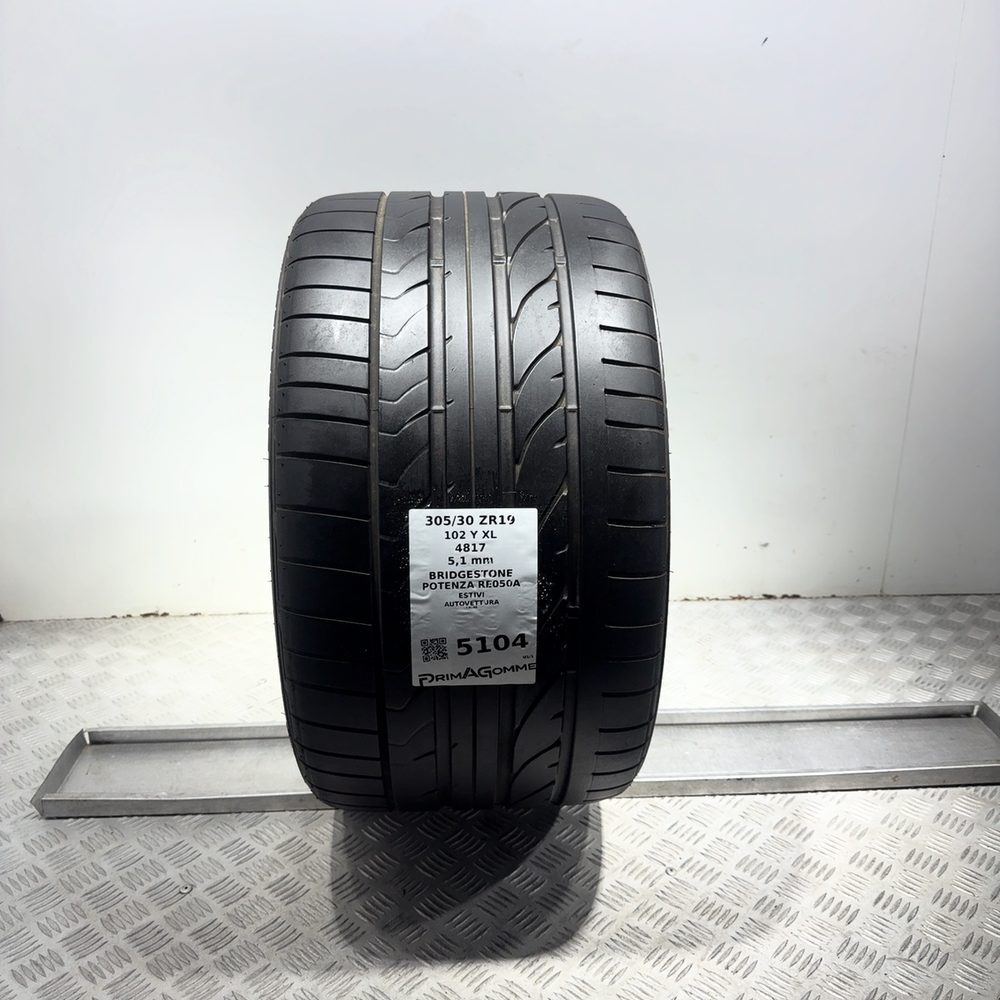 Gomma Usata 305 30 ZR19 102Y XL Bridgestone Potenza RE050A 73% Estivo