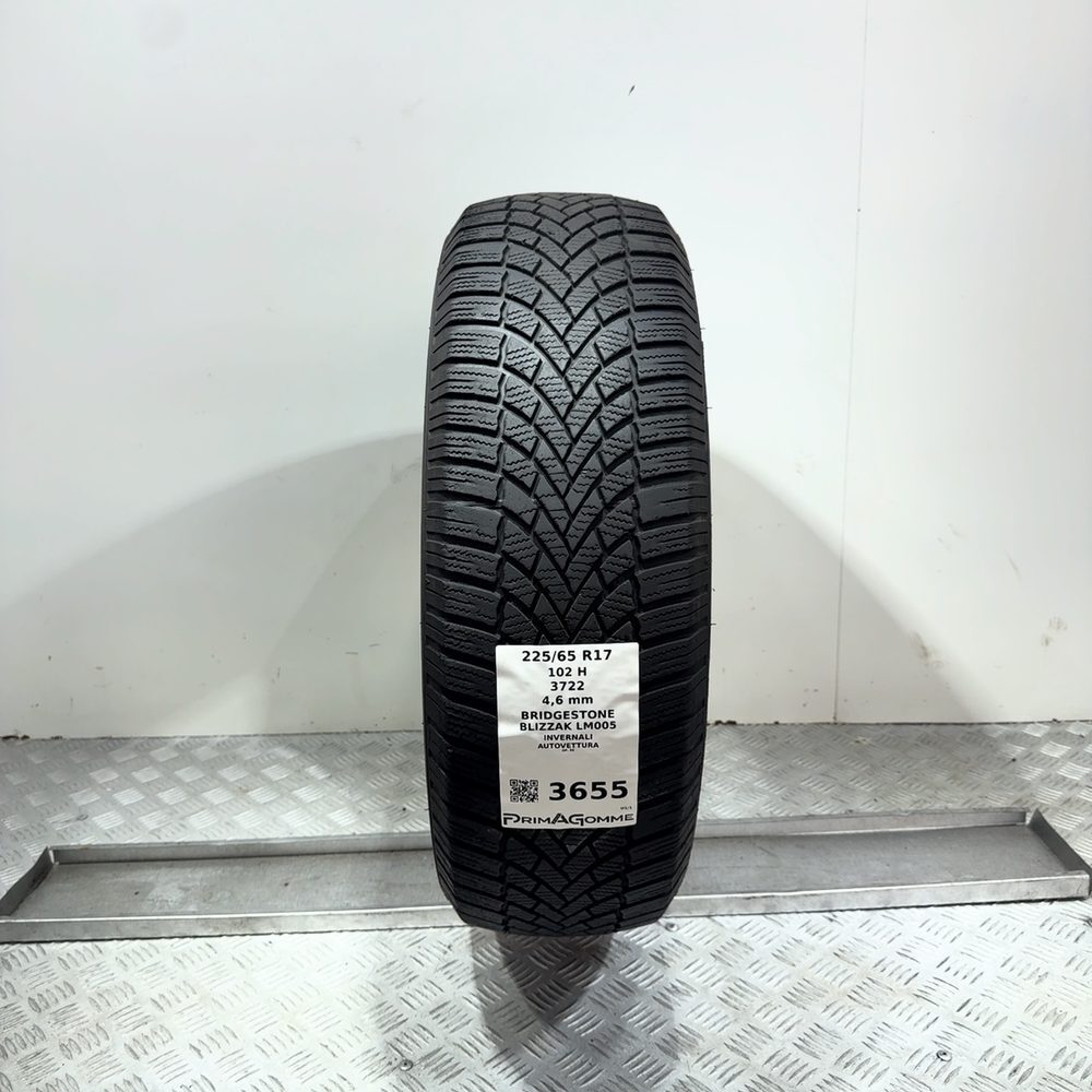 Gomma Usata 225 65 R17 102H Bridgestone Blizzak LM005 Invernale