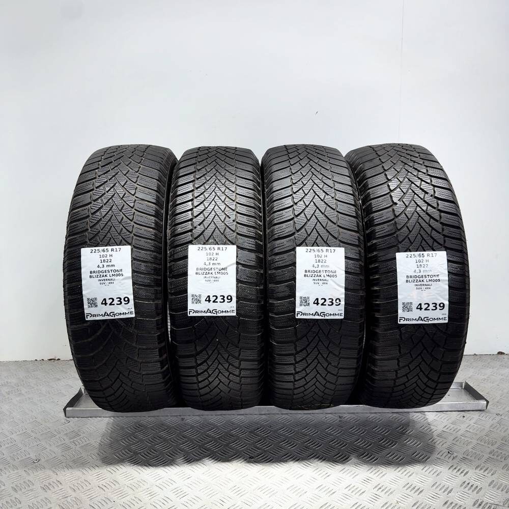 Gomme Usate 225 65 R17 102H Bridgestone Blizzak LM005 Invernali