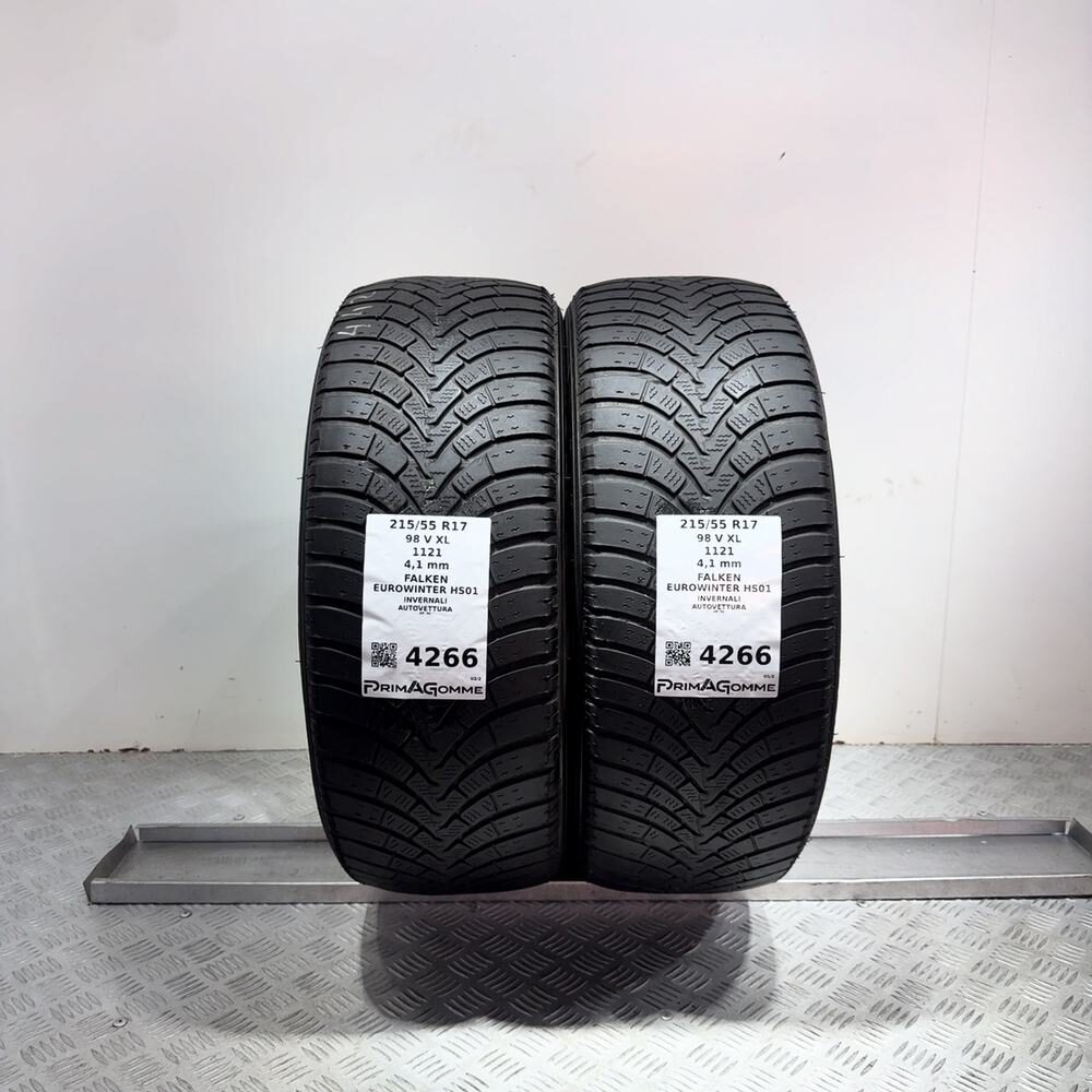 Gomme Usate 215 55 R17 98V XL Falken Eurowinter HS01 Invernali