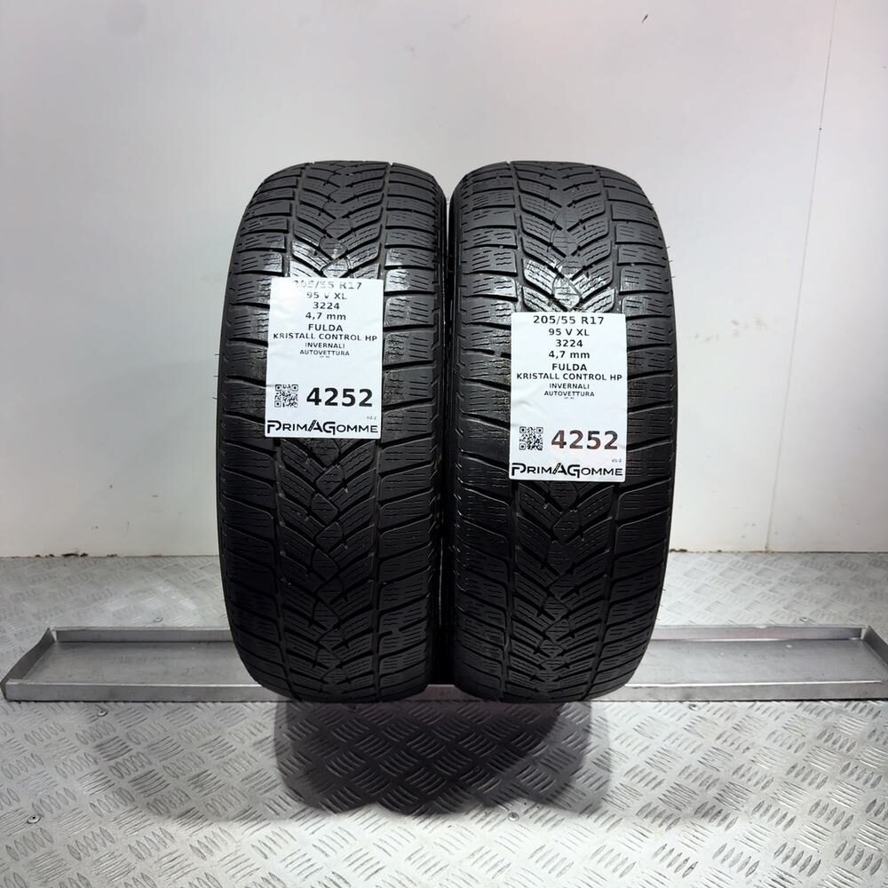 Gomme Usate 205 55 R17 95V XL Fulda Kristall Control HP Invernali