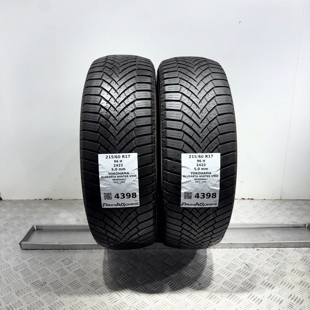 Gomme Usate 215 60 R17 96H Yokohama Bluearth Winter V906 71% Invernali